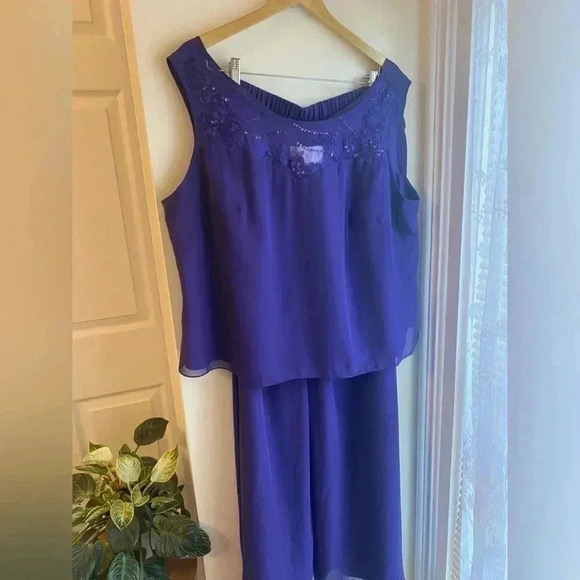 Azazie Mother of the Bride Jumpsuit Pantsuit Sequins Chiffon Dress Royal Purple - Picture 4 of 9